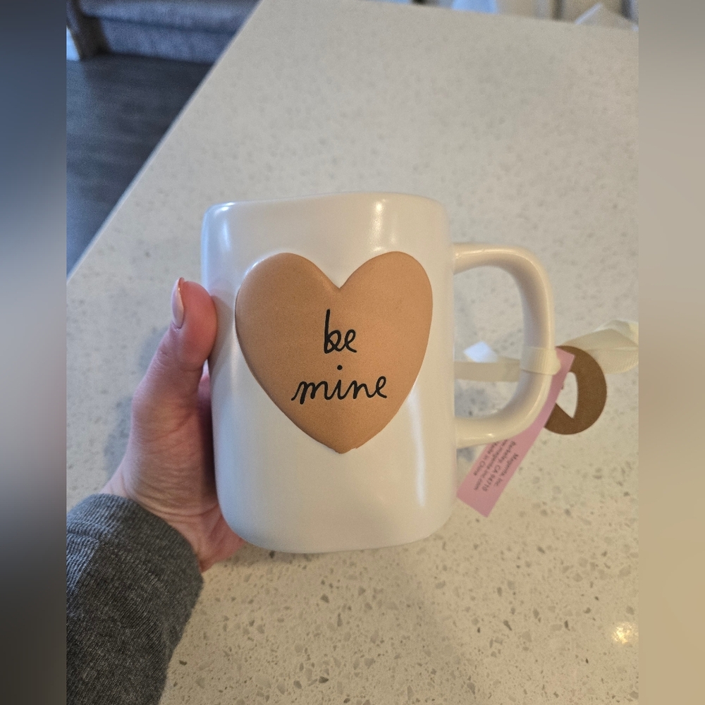 Be Mine Heart Mug - White and Tan 2025 Release